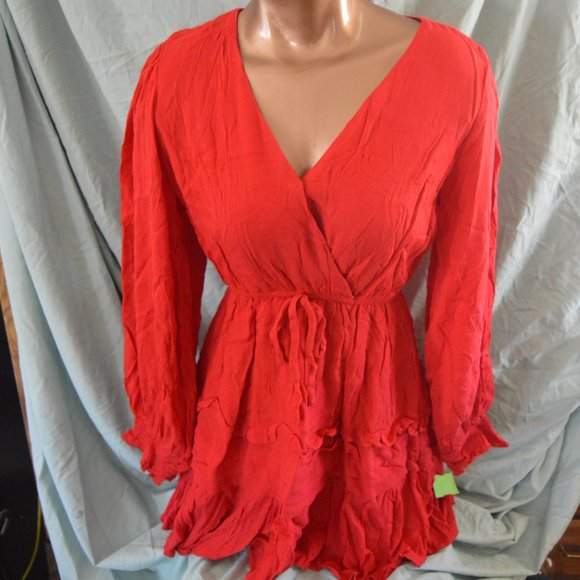 Newbury Kustom Red Short Flowy Long Sleeve Dress - Picture 2 of 5